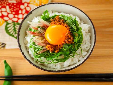 しょうゆ合わせ米麹がけ卵ご飯のレシピ 作り方 Happy Recipe ヤマサ醤油のレシピサイト