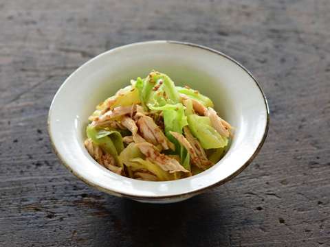 春キャベツと鶏ささみのごましょうゆ和えのレシピ 作り方 Happy Recipe ヤマサ醤油のレシピサイト