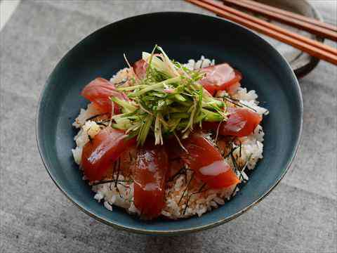 まぐろと香り野菜のづけちらし寿司のレシピ 作り方 Happy Recipe ヤマサ醤油のレシピサイト