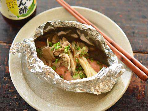 鮭と舞茸のホイル焼きのレシピ 作り方 Happy Recipe ヤマサ醤油のレシピサイト