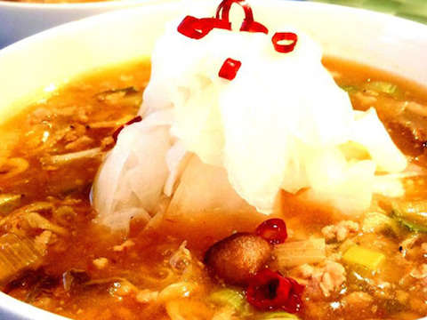 旨みギッシリ 大根のピリ辛麺 のレシピ 作り方 Happy Recipe ヤマサ醤油のレシピサイト