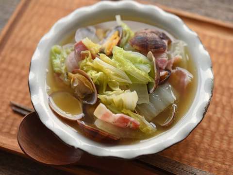 あさりと白菜の洋風スープのレシピ 作り方 Happy Recipe ヤマサ醤油のレシピサイト