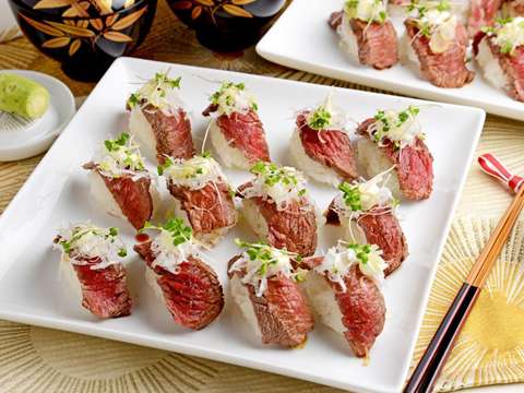 牛ステーキのっけ寿司のレシピ 作り方 Happy Recipe ヤマサ醤油のレシピサイト