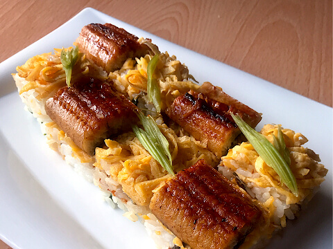みんなのレシピ 若ごぼうと鰻ちょっぴりの鰻玉寿司のレシピ 作り方 Happy Recipe ヤマサ醤油のレシピサイト