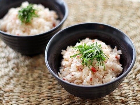 大葉と梅のさっぱり混ぜご飯のレシピ 作り方 Happy Recipe ヤマサ醤油のレシピサイト