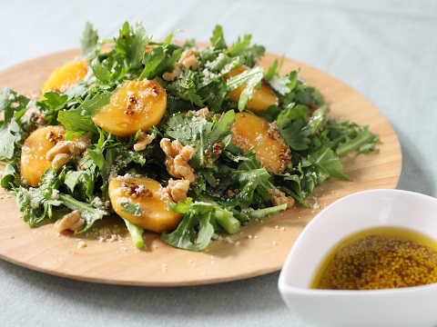 柿と春菊の秋のデリサラダのレシピ 作り方 Happy Recipe ヤマサ醤油のレシピサイト