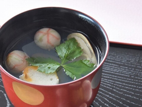 飾り麩のお吸い物のレシピ 作り方 Happy Recipe ヤマサ醤油のレシピサイト 飾り麩のお吸い物のレシピ 作り方 Happy Recipe ヤマサ醤油のレシピサイト