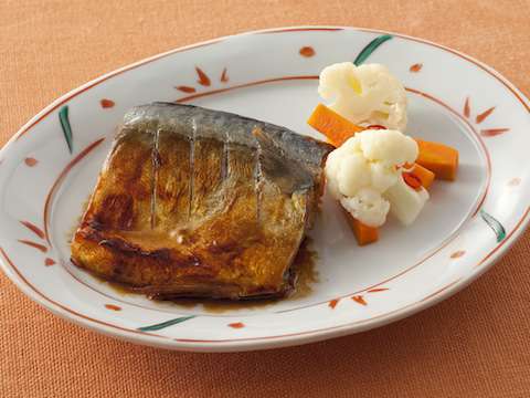 さばの柚庵焼き カリフラワーとにんじんの甘酢添えのレシピ 作り方 Happy Recipe ヤマサ醤油のレシピサイト