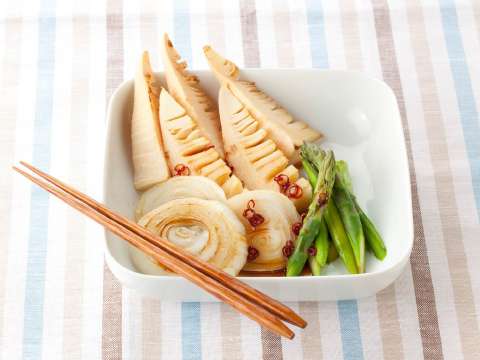 食卓に春の彩りを みたらし春野菜焼きのレシピ 作り方 Happy Recipe ヤマサ醤油のレシピサイト